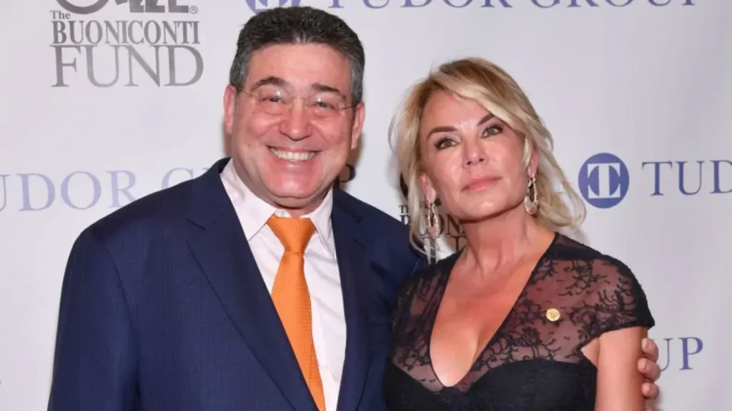 itzhak ezratti wife
